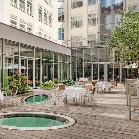 Movenpick Hotel Berlin Am Potsdamer Platz Exterior photo